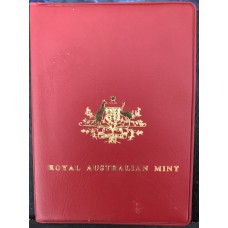 1981 Mint Set Red Wallet - Standard Coin Design