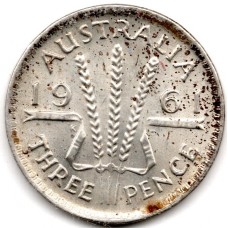 1961 Australia Queen Elizabeth II Threepence 50% Silver Coin